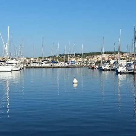 Apartment 4 Couchages Port Du Cap D'agde